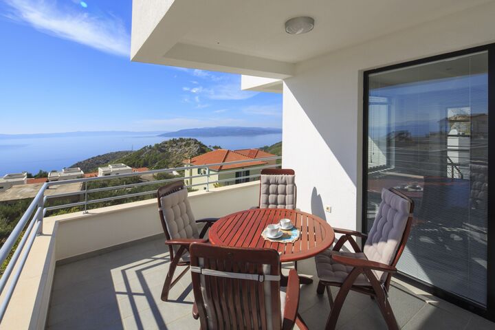 Luxury villa with pool, Makarska