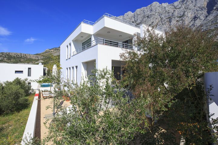 Luxury villa with pool, Makarska