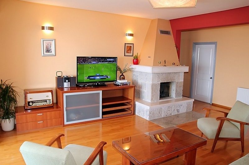 Villa with pool on a unique location