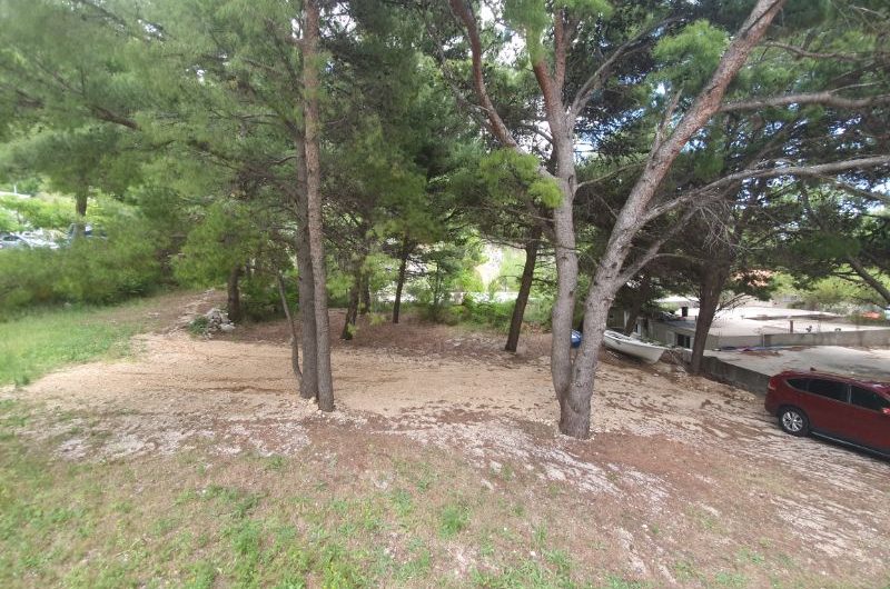 PARCEL OF LAND (655 M2) SECOND ROW TO THE SEA IN BRELA