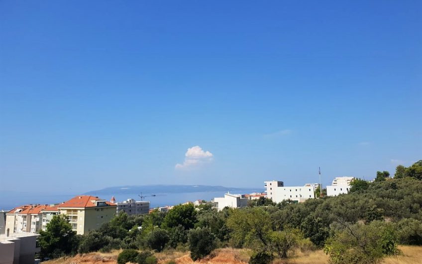 VERY ATTRACTIVE PARCEL OF LAND (2170 M2) IN MAKARSKA