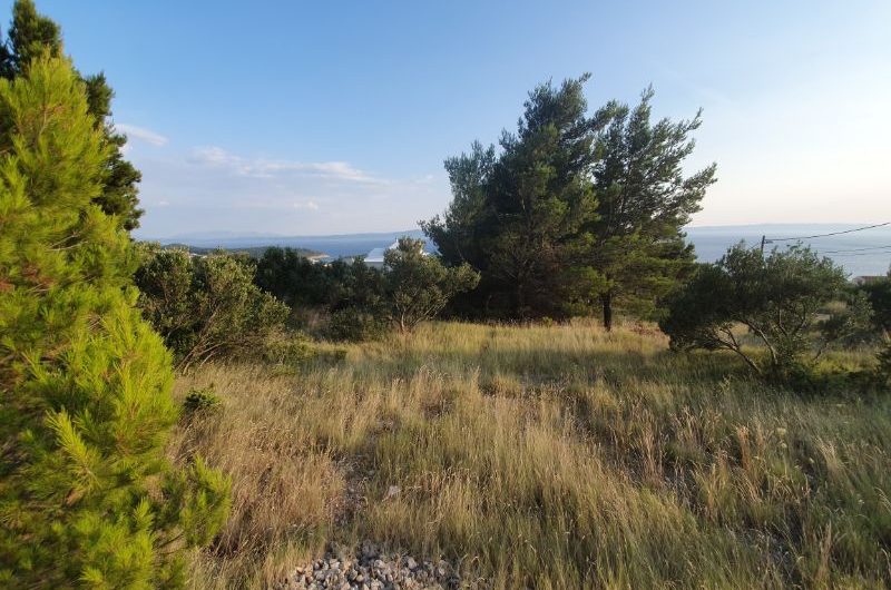 Makarska building plot 1597m2