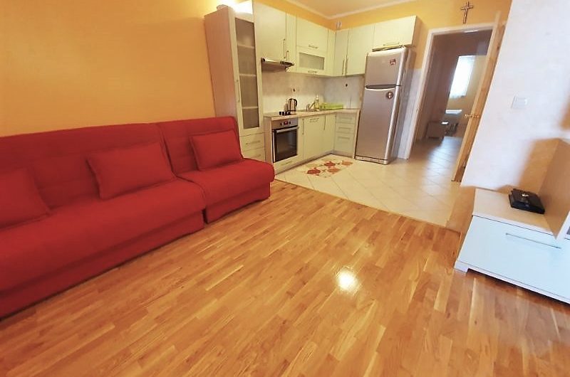FURNISHED APARTMENT IN THE EASTERN PART OF MAKARSKA