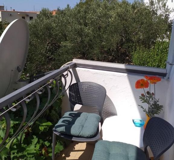 Tučepi apartmanska kuća