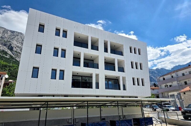 Baška voda luksuzan apartman blizu mora