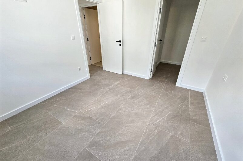 Baška voda luksuzan apartman blizu mora