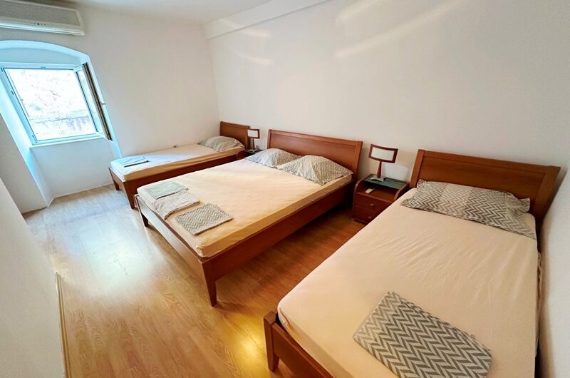 Makarska jednosoban stan centar