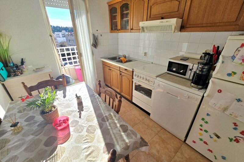 Makarska jednosoban stan istočni dio grada