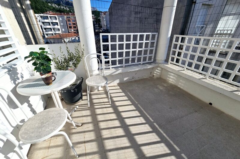 Makarska jednosoban stan istočni dio grada