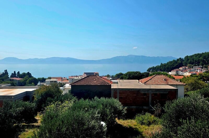 Drvenik jednosoban stan novogradnja