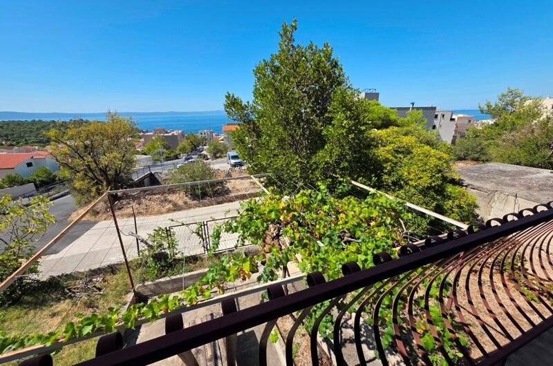 Makarska kuća s pogledom na more