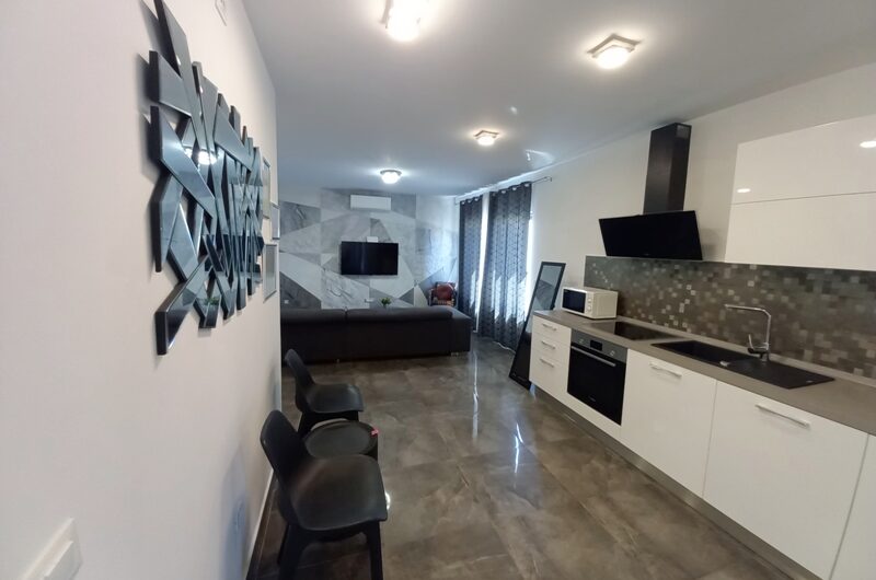 Makarska, apartmanska kuća u samom centru