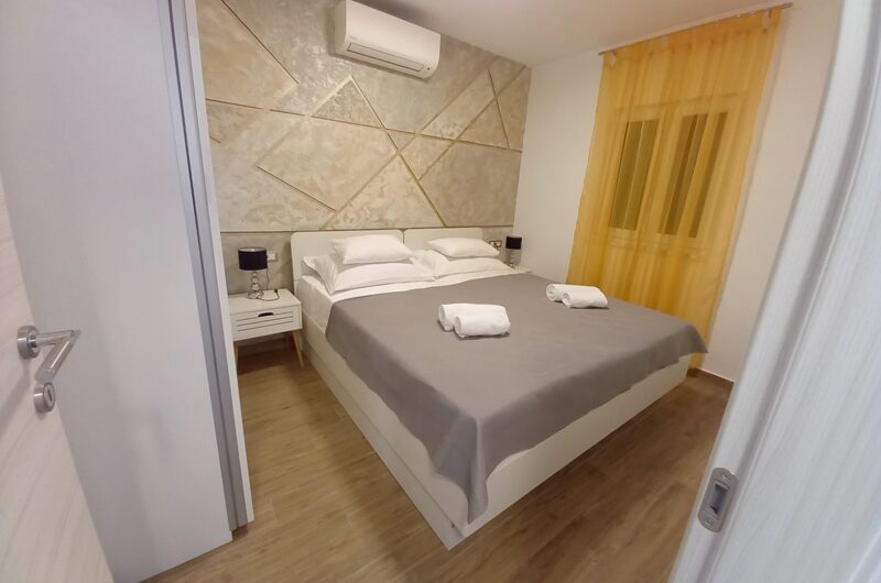 Makarska, apartmanska kuća u samom centru