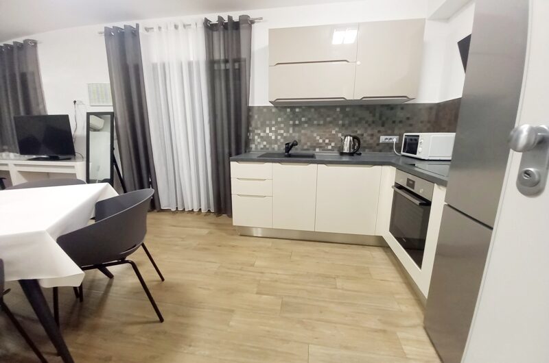 Makarska, apartmanska kuća u samom centru