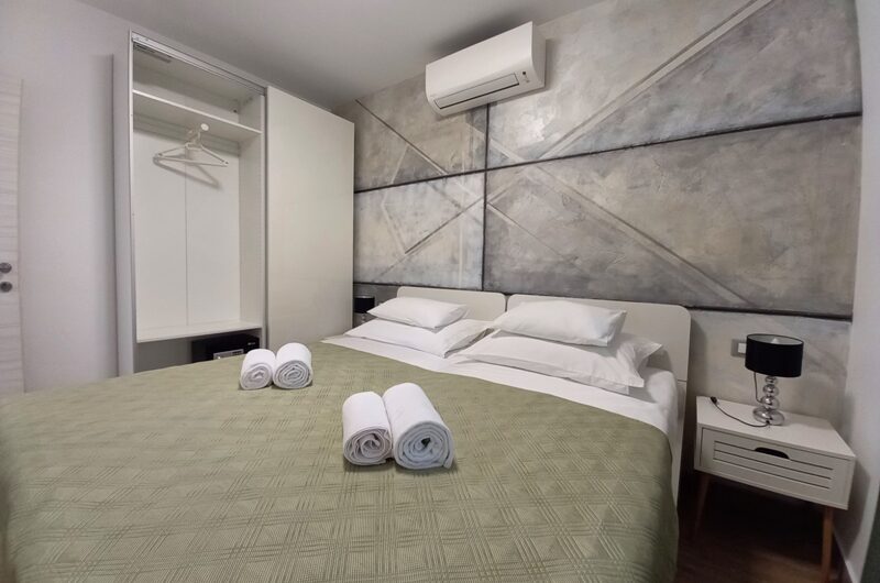 Makarska, apartmanska kuća u samom centru