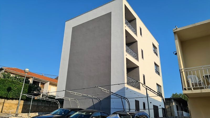 Makarska, apartmanska kuća u samom centru