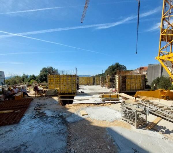 Jednosobni stanovi novogradnja Drvenik, Makarska rivijera