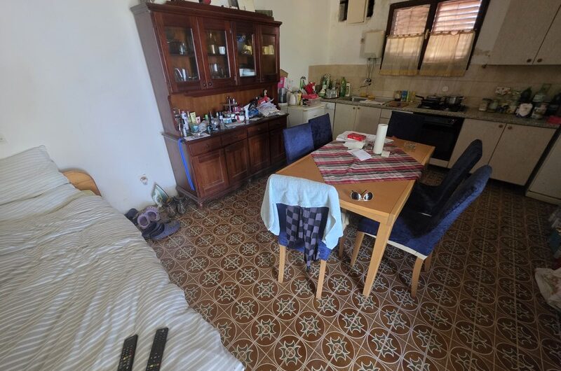 Kuća na odličnoj lokaciji s pogledom na more Tučepi