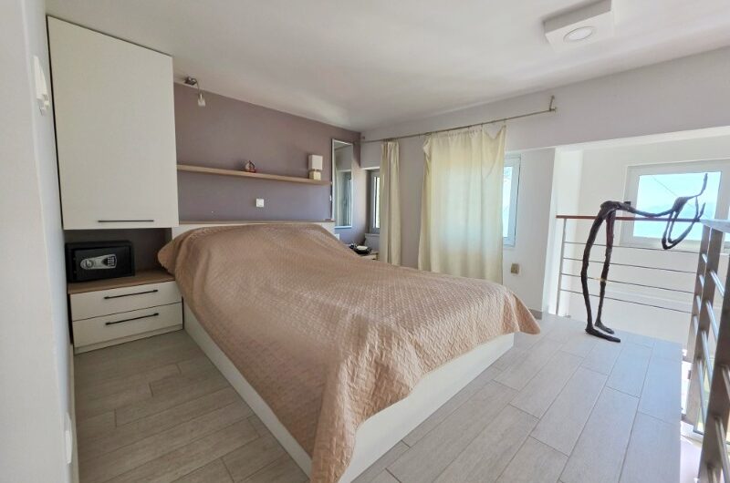Igrane prekrasna kuća s pogledom na more